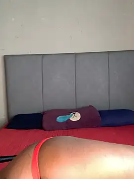 Snapshot of ThickPearlx23 chatting on July 20, 1:57 pm ThickPearlx23 online show from July 20, 1:57 pm