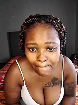 ThickPearlx23 online show from March 20, 8:15 am