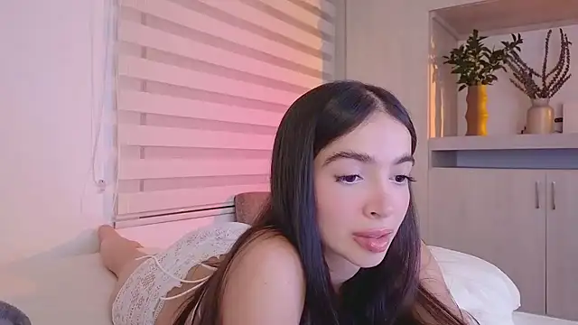 Siny Moore online show from March 15, 12:04 am