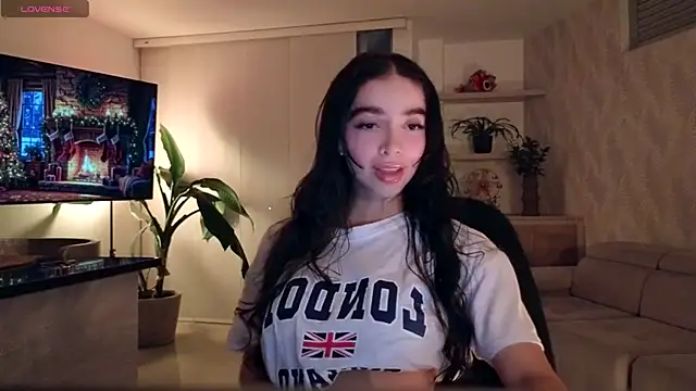 Siny Moore online show from November 29, 1:28 am