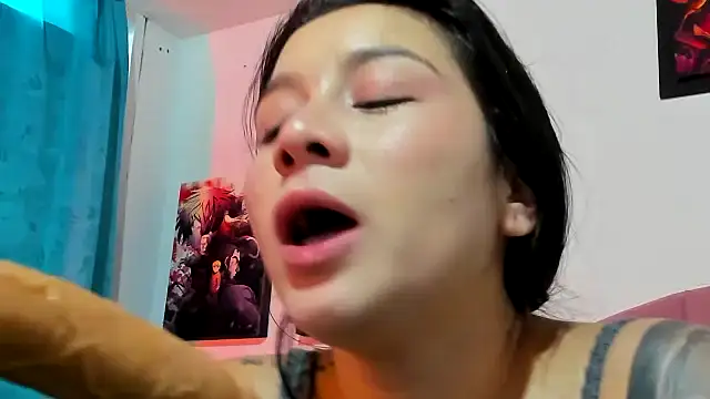 teffy lee online show from November 2, 9:31 pm