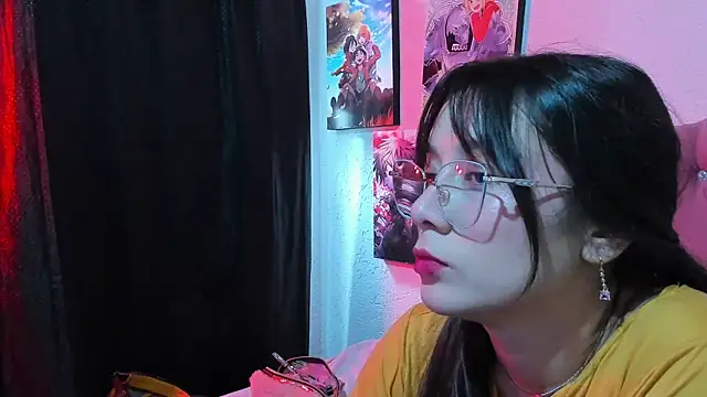 Snapshot of teffy_lee chatting on June 15, 8:41 pm teffy lee online show from June 15, 8:41 pm