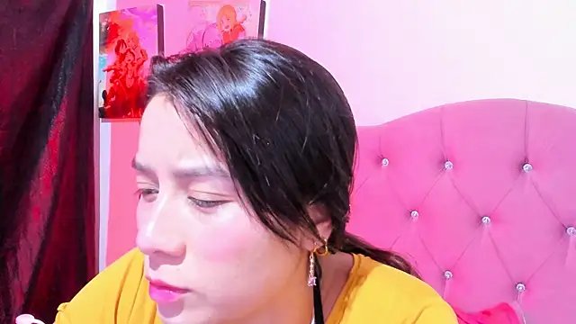 Snapshot of teffy_lee chatting on July 4, 8:35 pm teffy lee online show from July 4, 8:35 pm