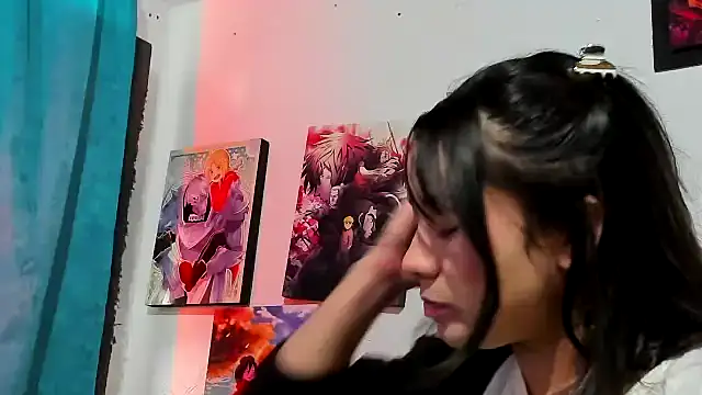 teffy lee online show from April 17, 8:11 pm