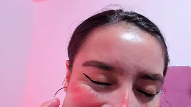 teffy lee online show from March 22, 8:48 pm