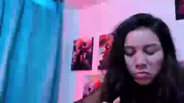 teffy lee online show from November 3, 9:40 pm