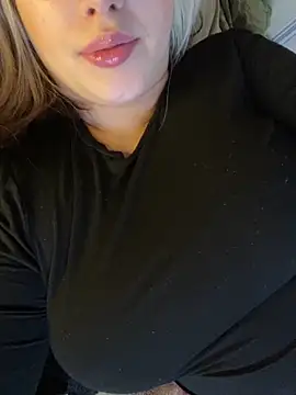 69Laura696 online show from January 3, 1:02 pm