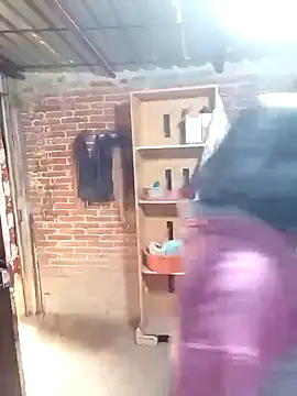 yovana13 online show from January 6, 10:58 pm