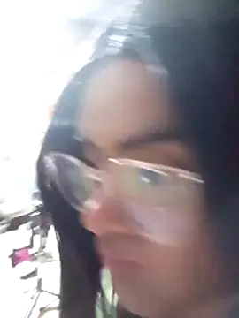 yovana13 online show from December 17, 1:16 pm