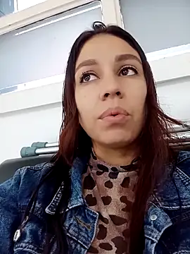 Luci And Sofi online show from February 24, 11:55 am