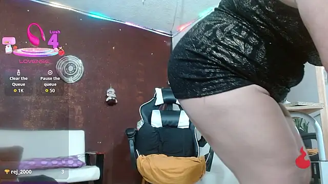 PervertedMature online show from January 13, 5:11 am