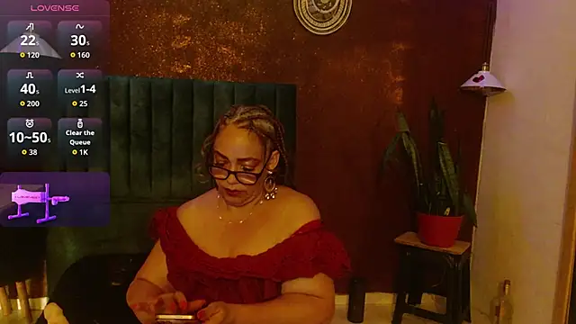 PervertedMature online show from April 19, 4:13 am