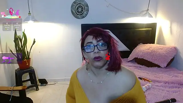 Snapshot of PervertedMature chatting on July 18, 2:09 am PervertedMature online show from July 18, 2:09 am