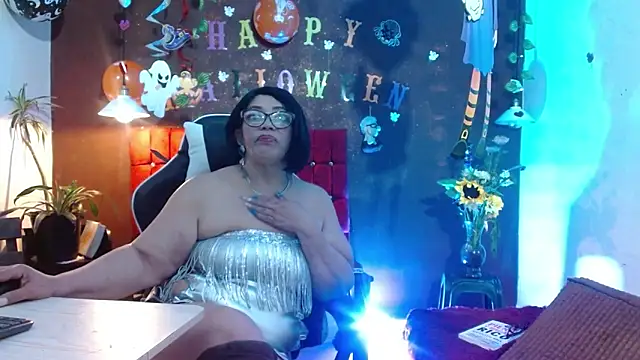 PervertedMature online show from October 25, 9:41 am