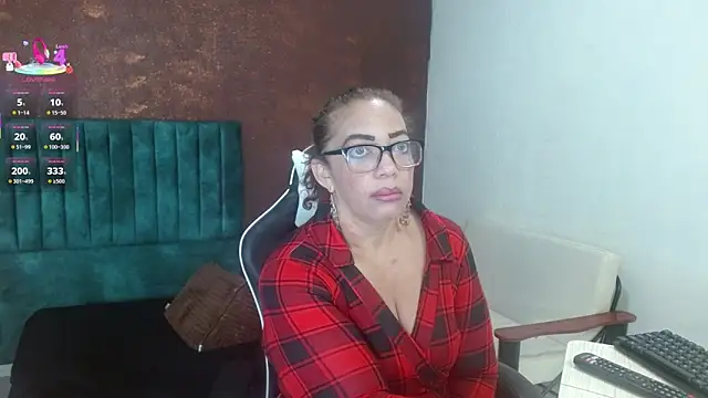 Snapshot of PervertedMature chatting on September 14, 9:31 am PervertedMature online show from September 14, 9:31 am