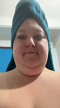 Snapshot of Chloee_ep chatting on June 15, 3:07 am Chloee ep online show from June 15, 3:07 am