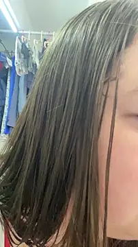 Chloee ep online show from March 26, 2:04 pm