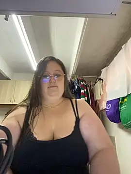 Chloee ep online show from September 19, 10:25 pm