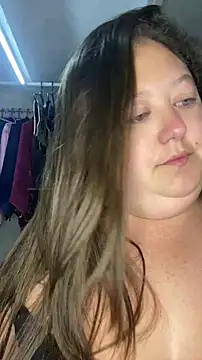 Snapshot of Chloee_ep chatting on June 10, 3:19 am Chloee ep online show from June 10, 3:19 am