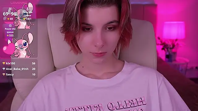 HaylaAmber online show from February 17, 4:28 pm