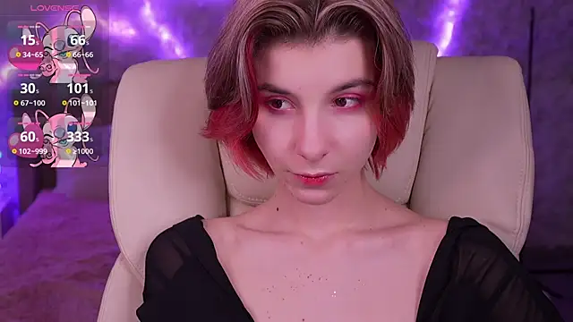 HaylaAmber online show from March 2, 11:06 pm