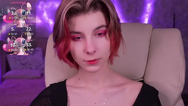 HaylaAmber online show from March 2, 8:03 pm