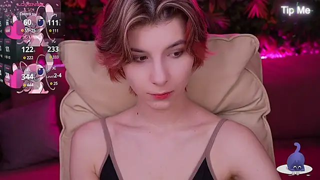 HaylaAmber online show from March 13, 2:01 pm