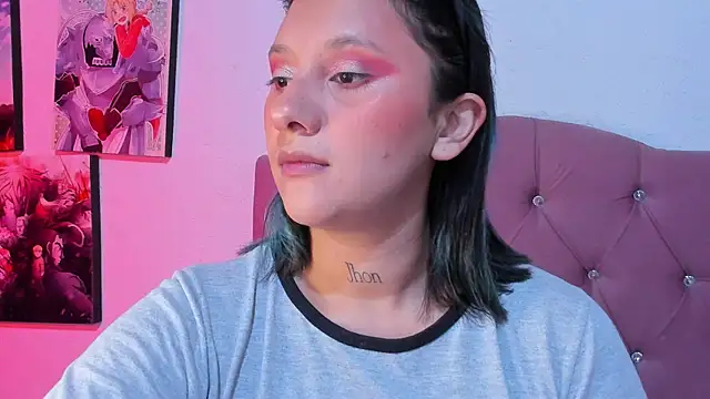 Mila nixon02 online show from June 29, 4:17 pm