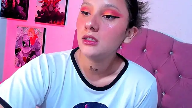 Mila nixon02 online show from November 9, 4:55 pm