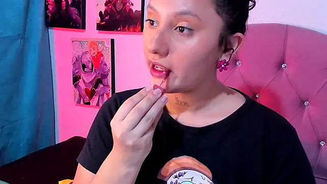 Mila nixon02 online show from November 16, 5:06 pm