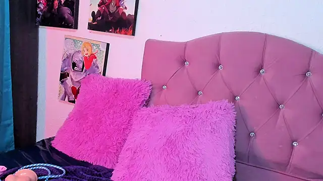 Mila nixon02 online show from October 19, 5:26 pm