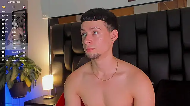 JadeSmiith  online show from October 22, 10:52 pm