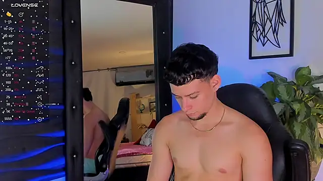 JadeSmiith  online show from November 11, 9:53 pm