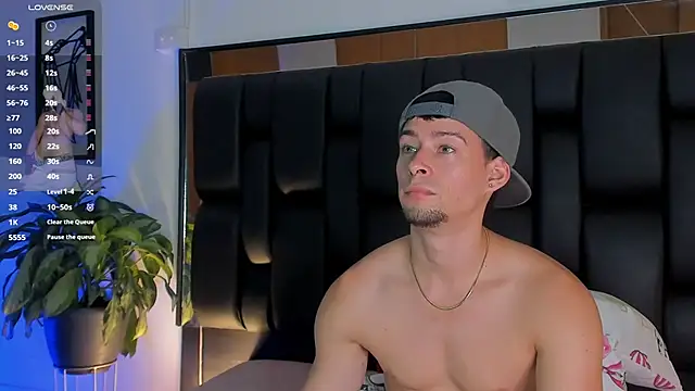 JadeSmiith  online show from November 22, 10:52 pm