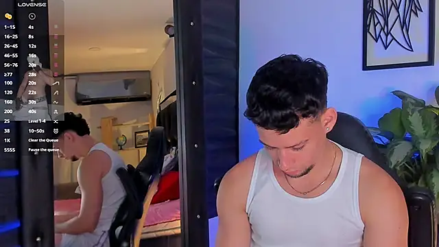 JadeSmiith  online show from November 6, 10:36 pm