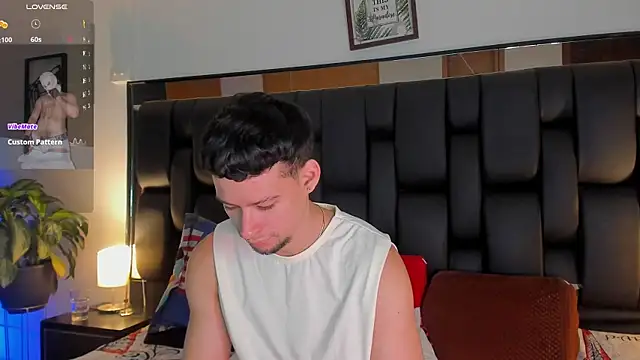 JadeSmiith  online show from October 18, 10:23 pm