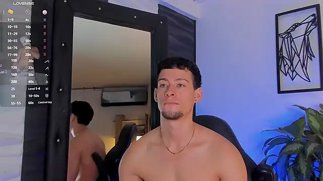 JadeSmiith  online show from October 27, 10:33 pm