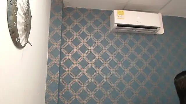 violeta cute18 online show from February 21, 1:22 am