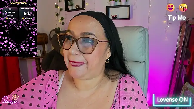 Gia Nahomi online show from March 5, 10:59 pm