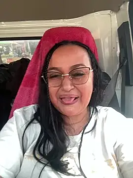 Snapshot of Gia_Nahomi chatting on December 12, 3:59 pm Gia Nahomi online show from December 12, 3:59 pm