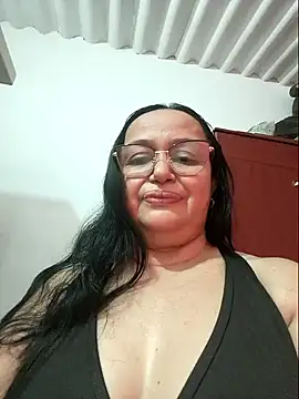 Snapshot of Gia_Nahomi chatting on January 11, 10:07 pm Gia Nahomi online show from January 11, 10:07 pm