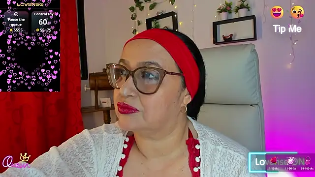 Gia Nahomi online show from February 22, 9:16 pm