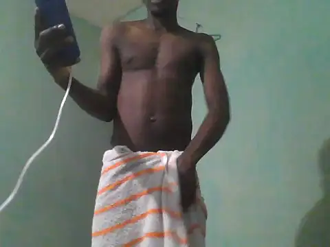Snapshot of Llidoca12 chatting on June 11, 10:51 pm Llidoca12 online show from June 11, 10:51 pm