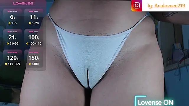 Snapshot of ana_studio chatting on July 6, 9:28 pm ana studio online show from July 6, 9:28 pm