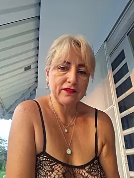 almaluna7 online show from March 23, 10:31 pm
