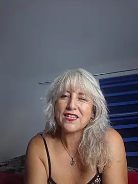 Snapshot of almaluna7 chatting on March 15, 1:23 am almaluna7 online show from March 15, 1:23 am