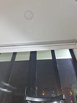 Snapshot of almaluna7 chatting on October 23, 12:42 am almaluna7 online show from October 23, 12:42 am