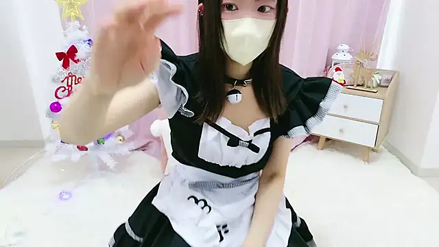 Snapshot of Nana_77_ chatting on December 14, 6:24 am Nana 77 online show from December 14, 6:24 am