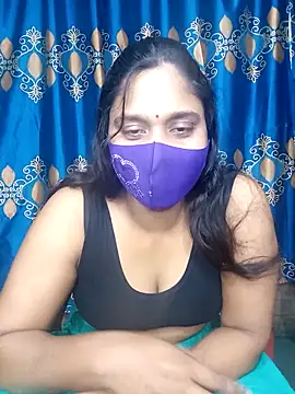 Hot Maleka online show from March 19, 2:35 pm