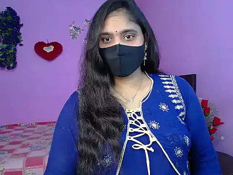 Hot Maleka online show from April 27, 4:38 pm